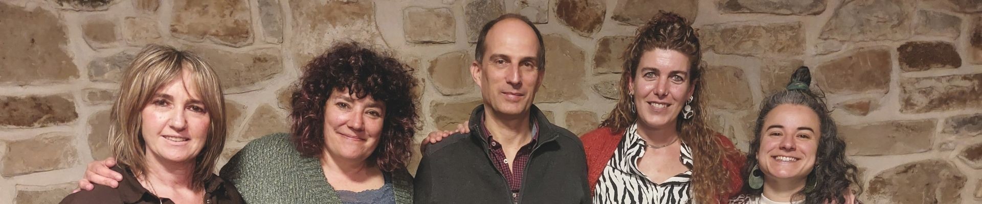 301-gai nagusia-hezkuntza politizatu beharraz-osoa-2.jpg